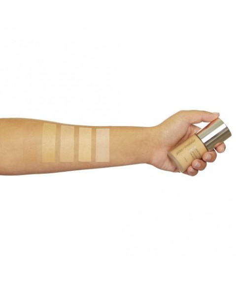 M7 BEYOND MATTE™  LIQUID FOUNDATION